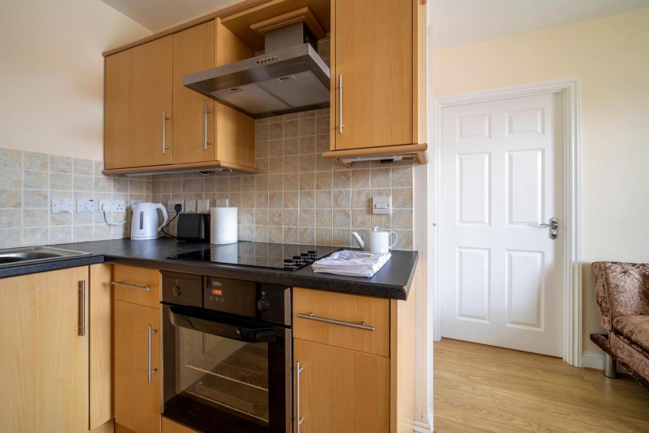 Becket Apartment Yeovil Exterior photo